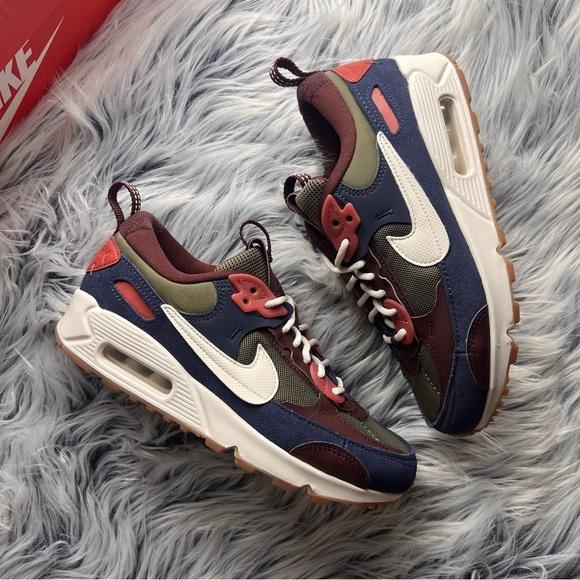 Nike Air Max 90 Futura - Picture 2 of 6